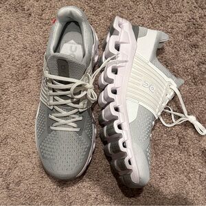 On cloudswift women size 8.5 new